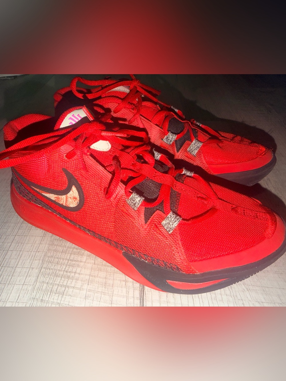 Nike Bright Red Men’s Sneakers with Black Swoosh Accent 7.5